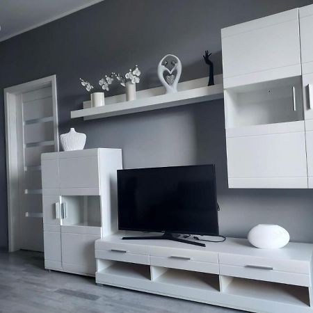Modern Apartment - Francuska Park كاتوفيتسه المظهر الخارجي الصورة